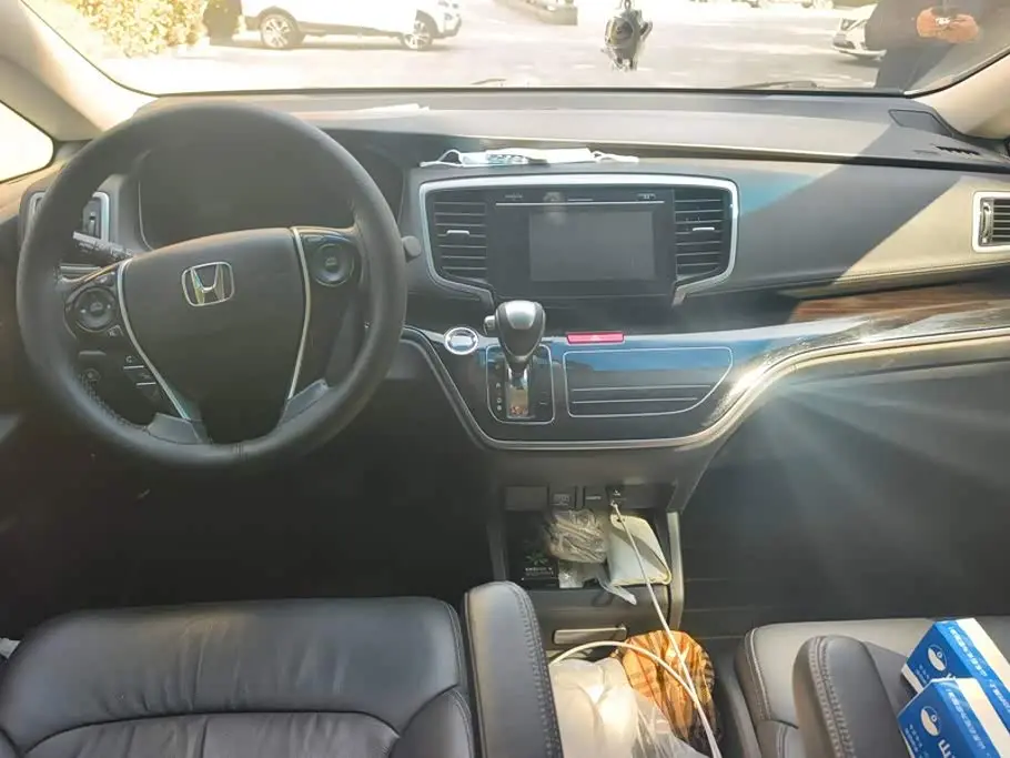Honda Odyssey 2019 — Şəkil 12/16