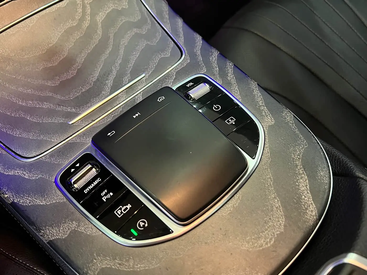 Mercedes-Benz CLS 2019 — Photo 13/16