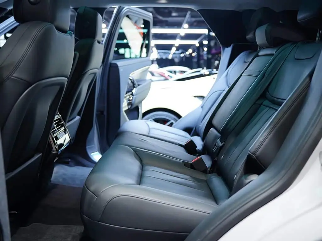 Land Rover Range Rover Sport 2025 — Photo 20/20