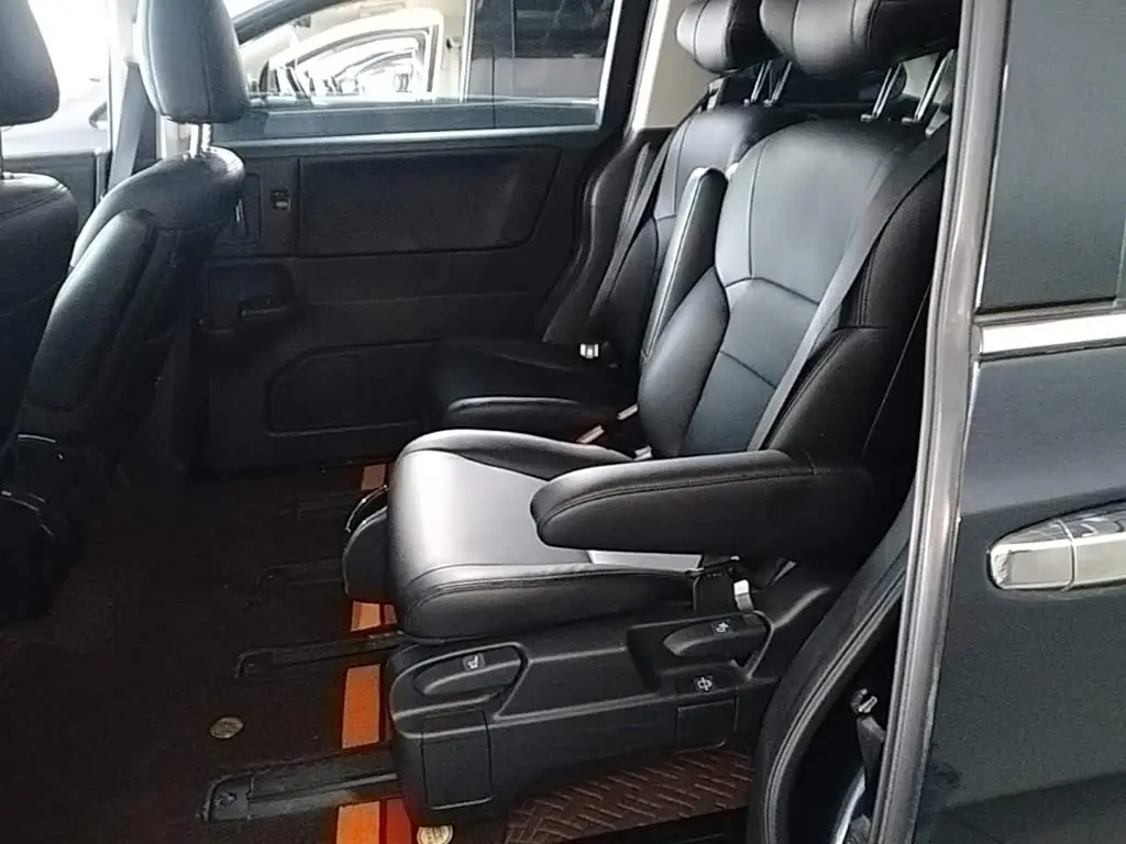 Honda Odyssey 2020 — Photo 13/20
