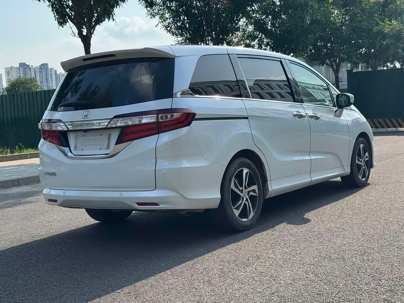 Honda Odyssey 2018 — Photo 6/14