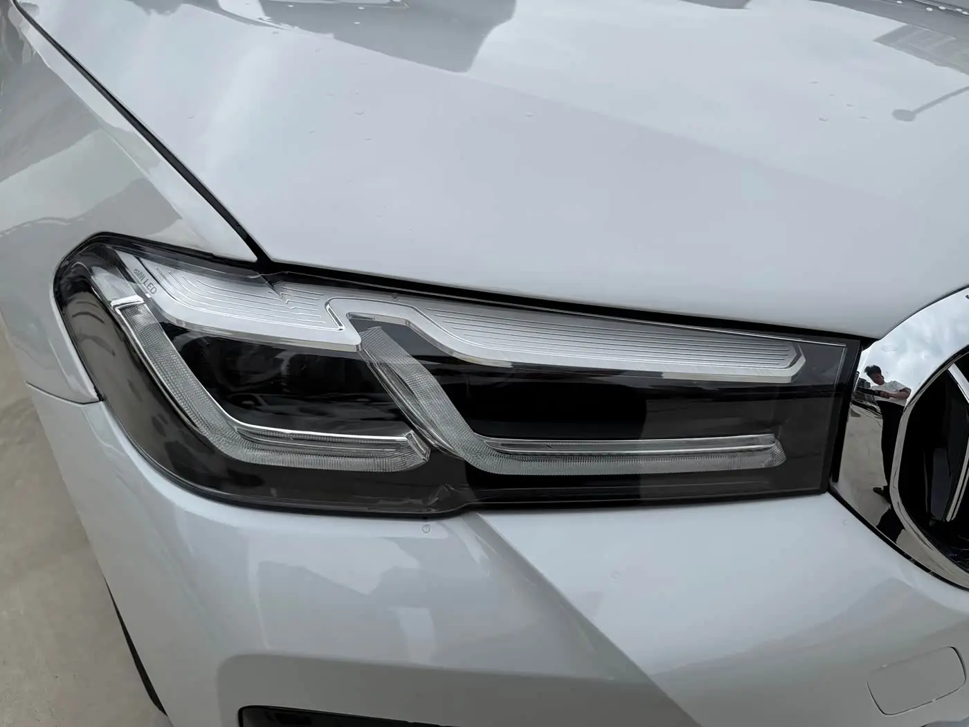 BMW 5 Series 2022 — Photo 8/20
