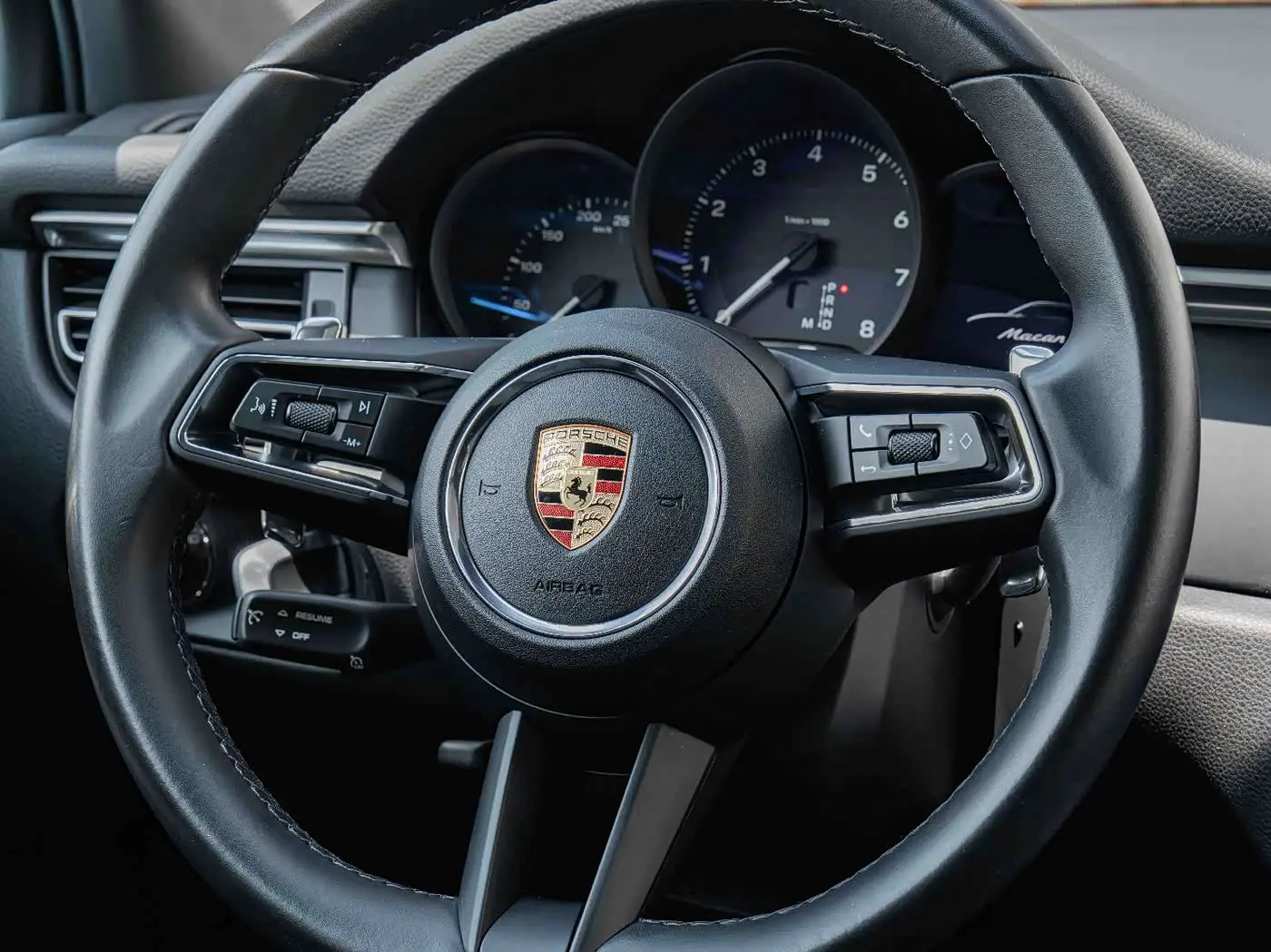 Porsche Macan 2023 — Photo 13/19