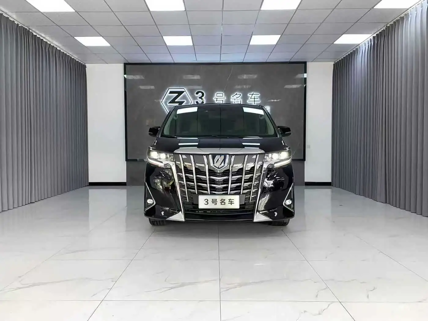 Toyota Alphard, 2019