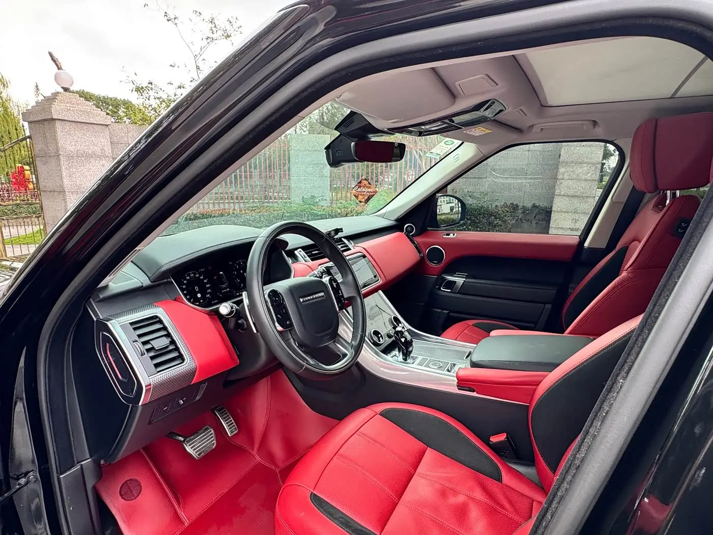 Land Rover Range Rover Sport 2020 — Фото 6/20