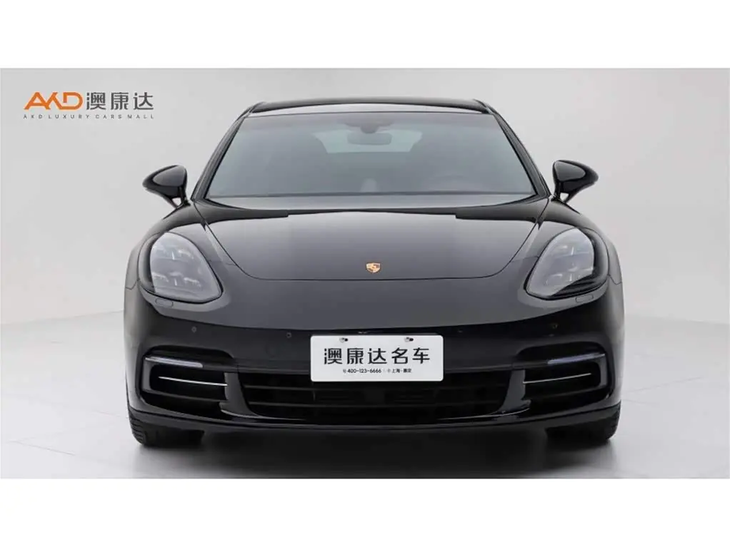 Porsche Panamera 2019 — Photo 2/10