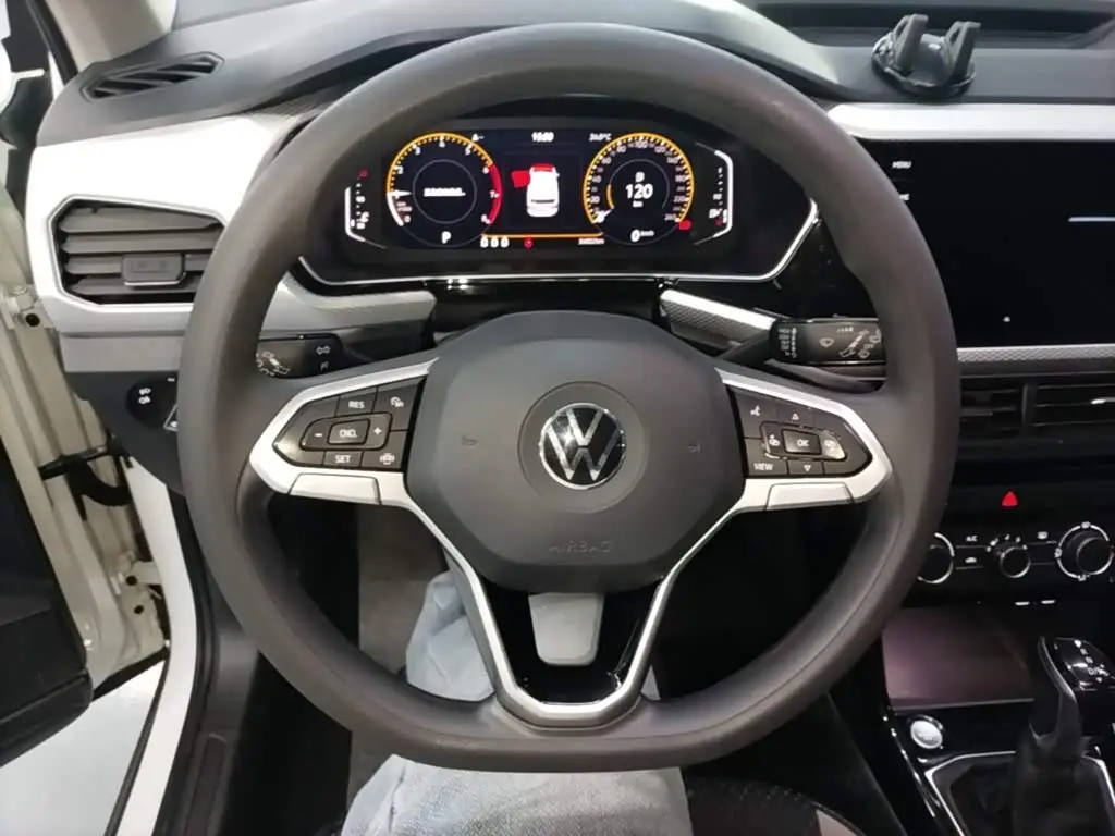 Volkswagen Tanying 2023 — Photo 10/19