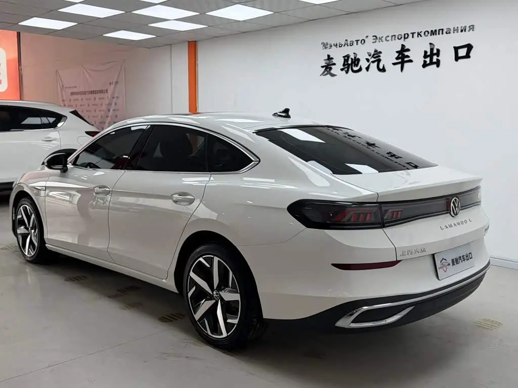 Volkswagen Lamando 2023 — Photo 4/20