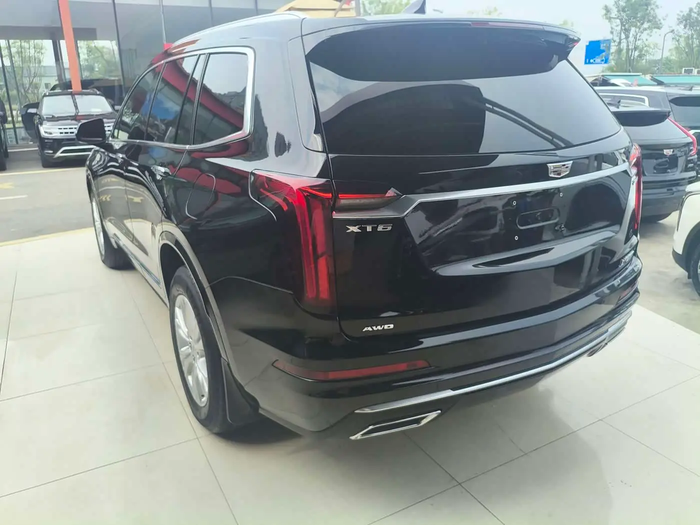 Cadillac XT6 2022 — Фото 6/17