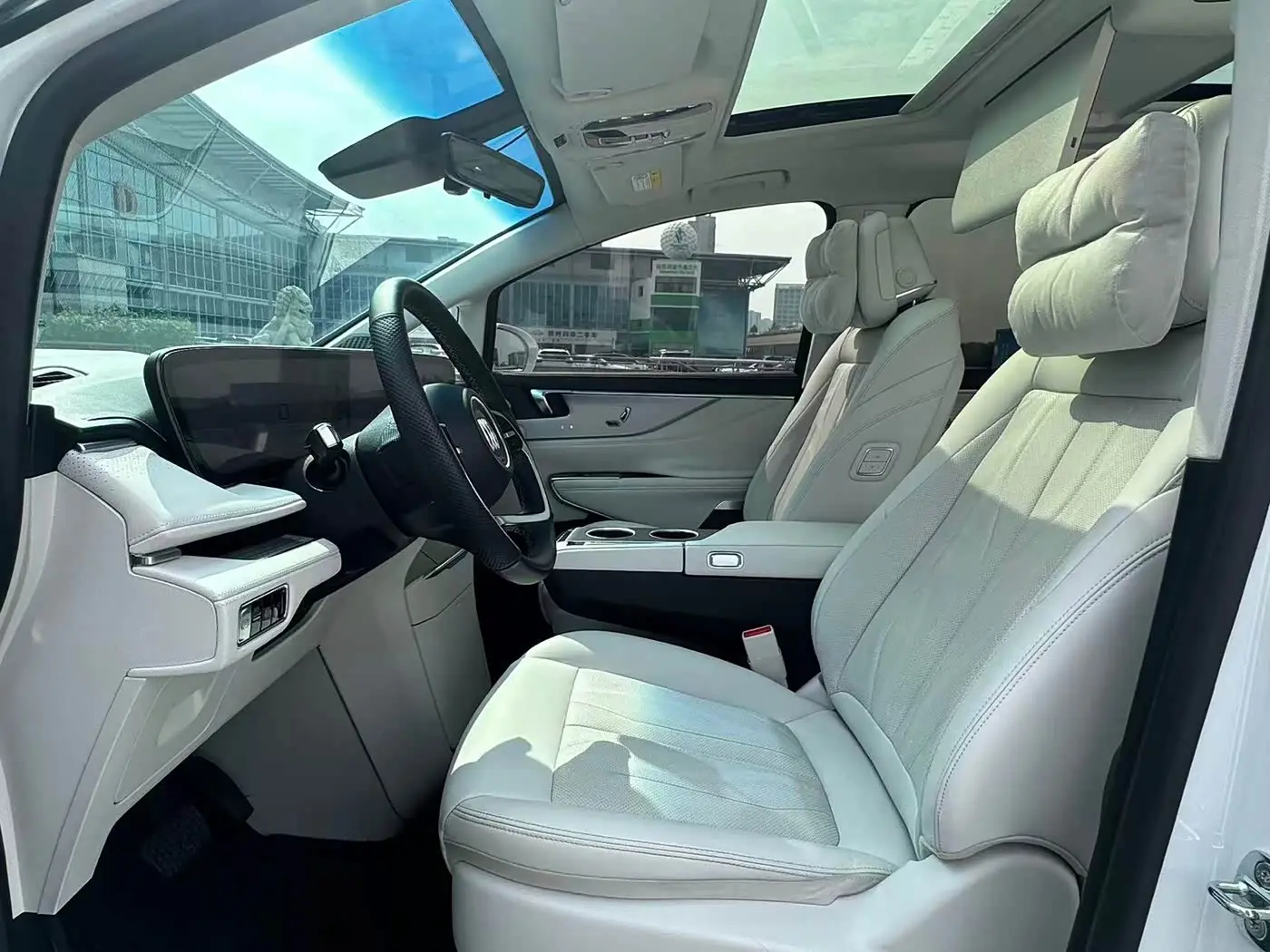 Buick GL8 New Energy 2025 — Şəkil 11/14