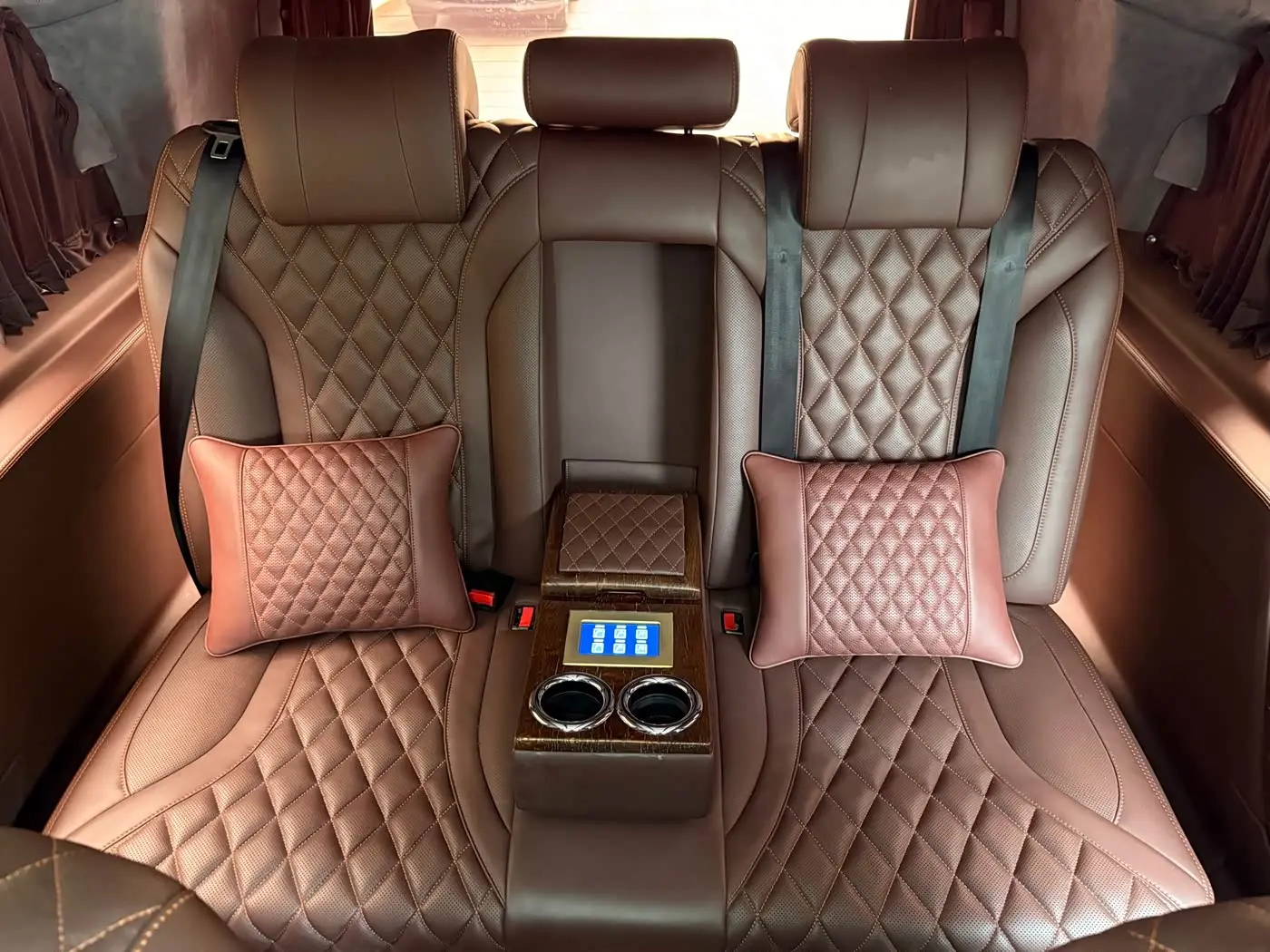 Mercedes-Benz Vito 2018 — Фото 19/20