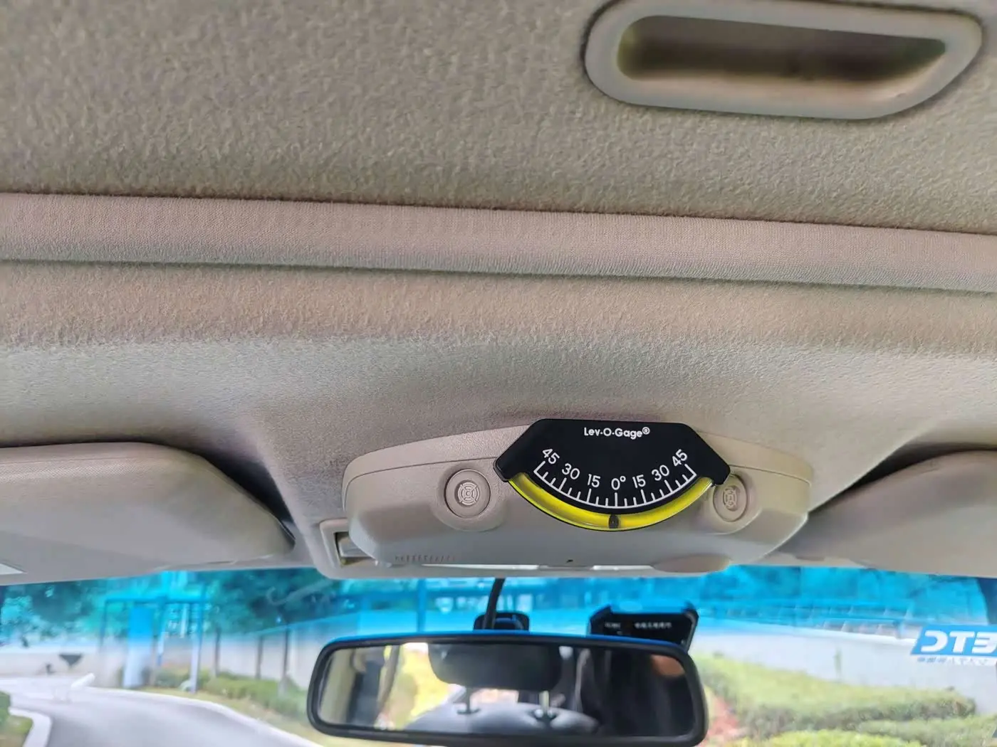 Mitsubishi Pajero 2018 — Photo 13/20