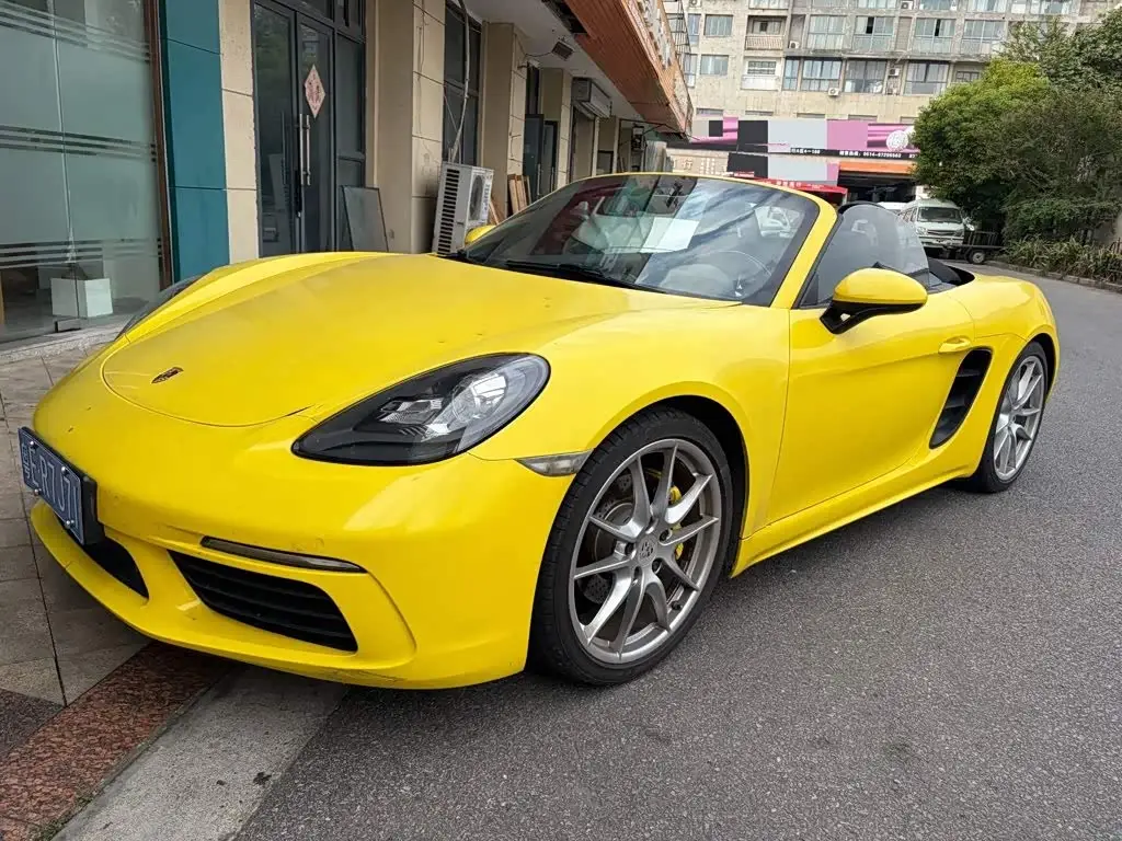 Porsche 718, 2017