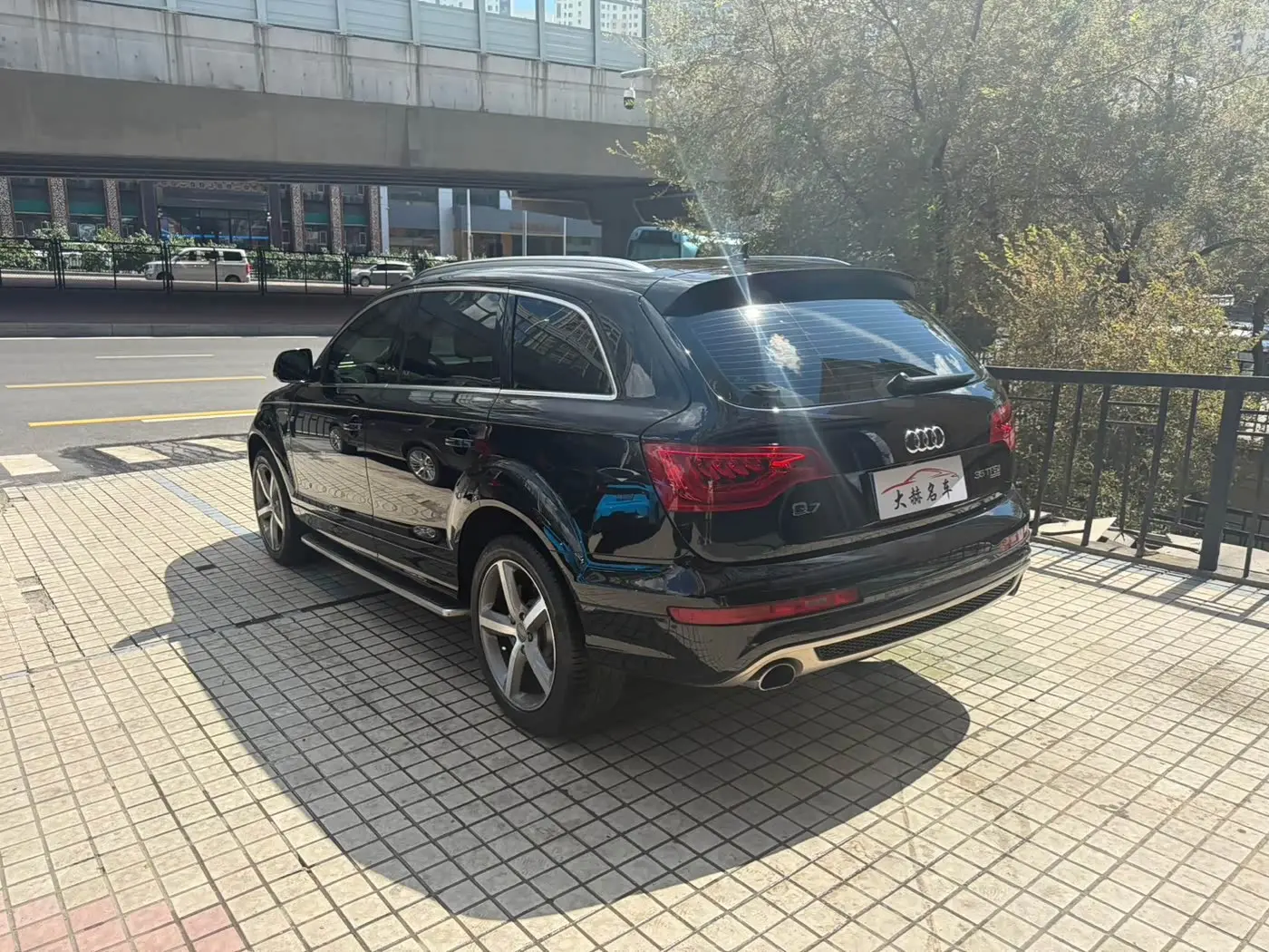 Audi Q7 2015 — Şəkil 6/12