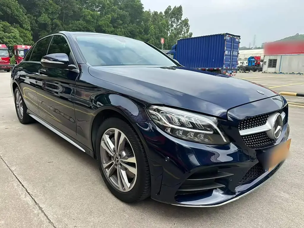 Mercedes-Benz C-Class 2020 — Фото 10/20