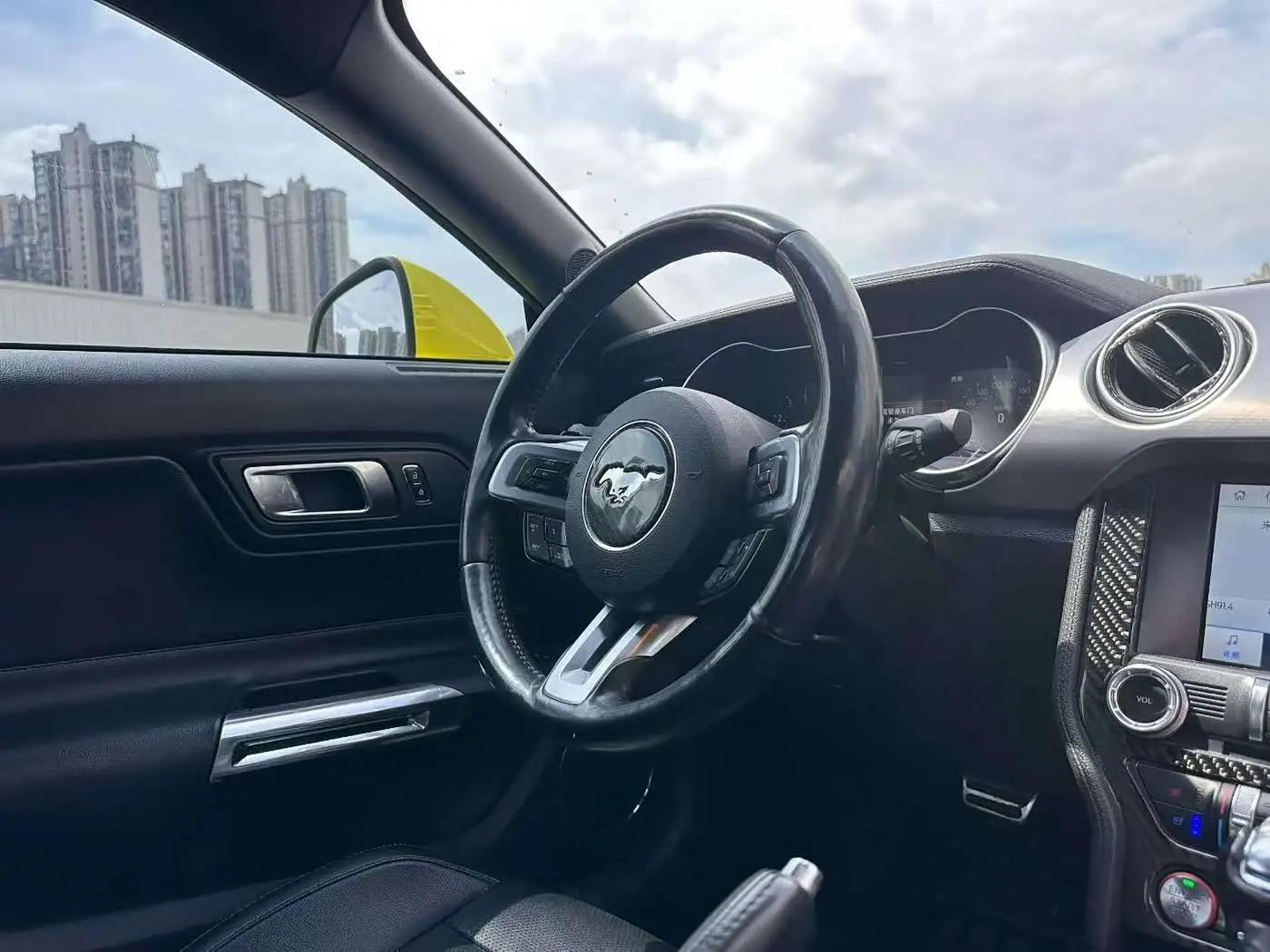 Ford Mustang 2018 — Şəkil 4/9