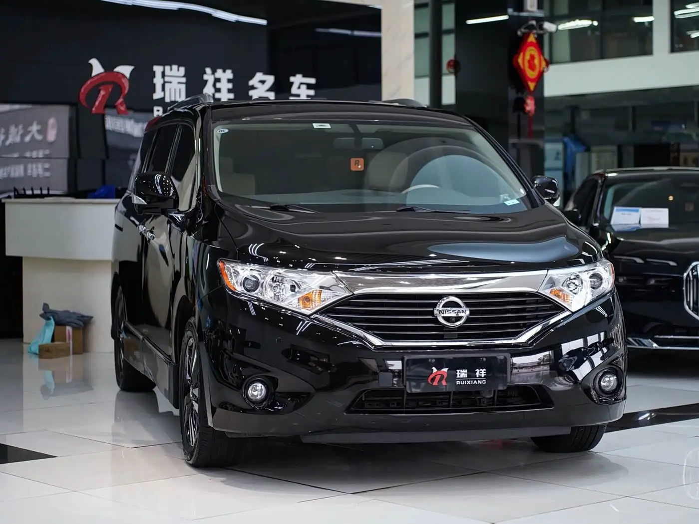 Nissan Quest 2016 — Photo 19/19