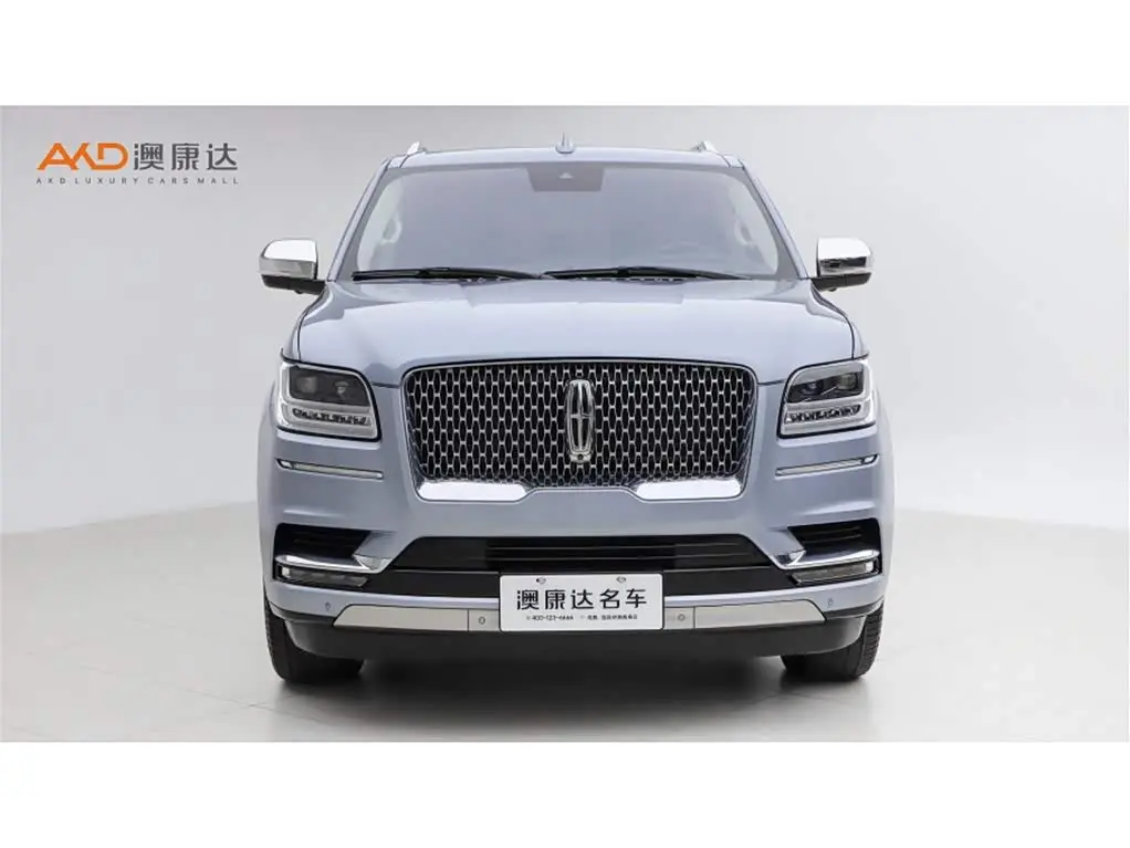 Lincoln Navigator 2020 — Photo 2/11
