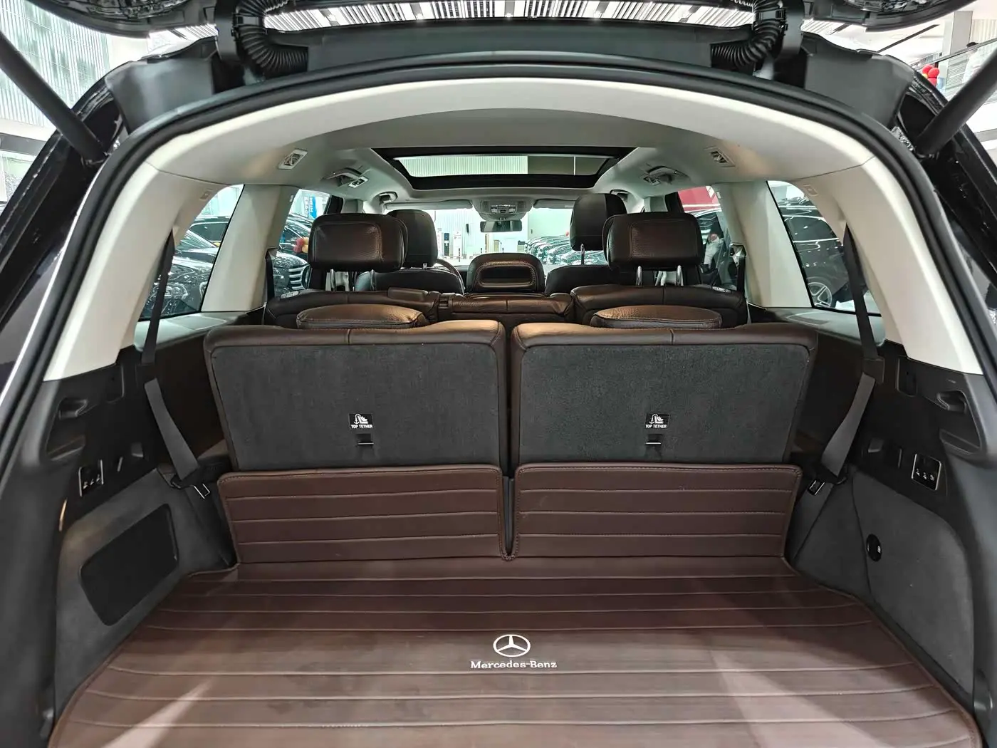 Mercedes-Benz GLE 2020 — Фото 13/16