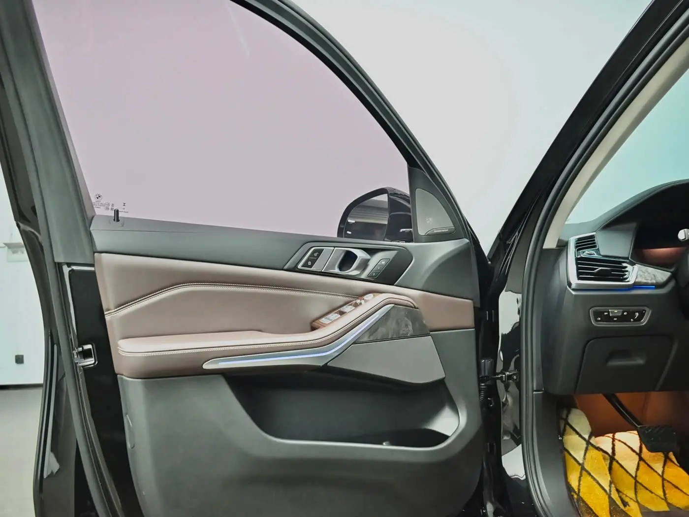 BMW X5 2022 — Фото 19/20