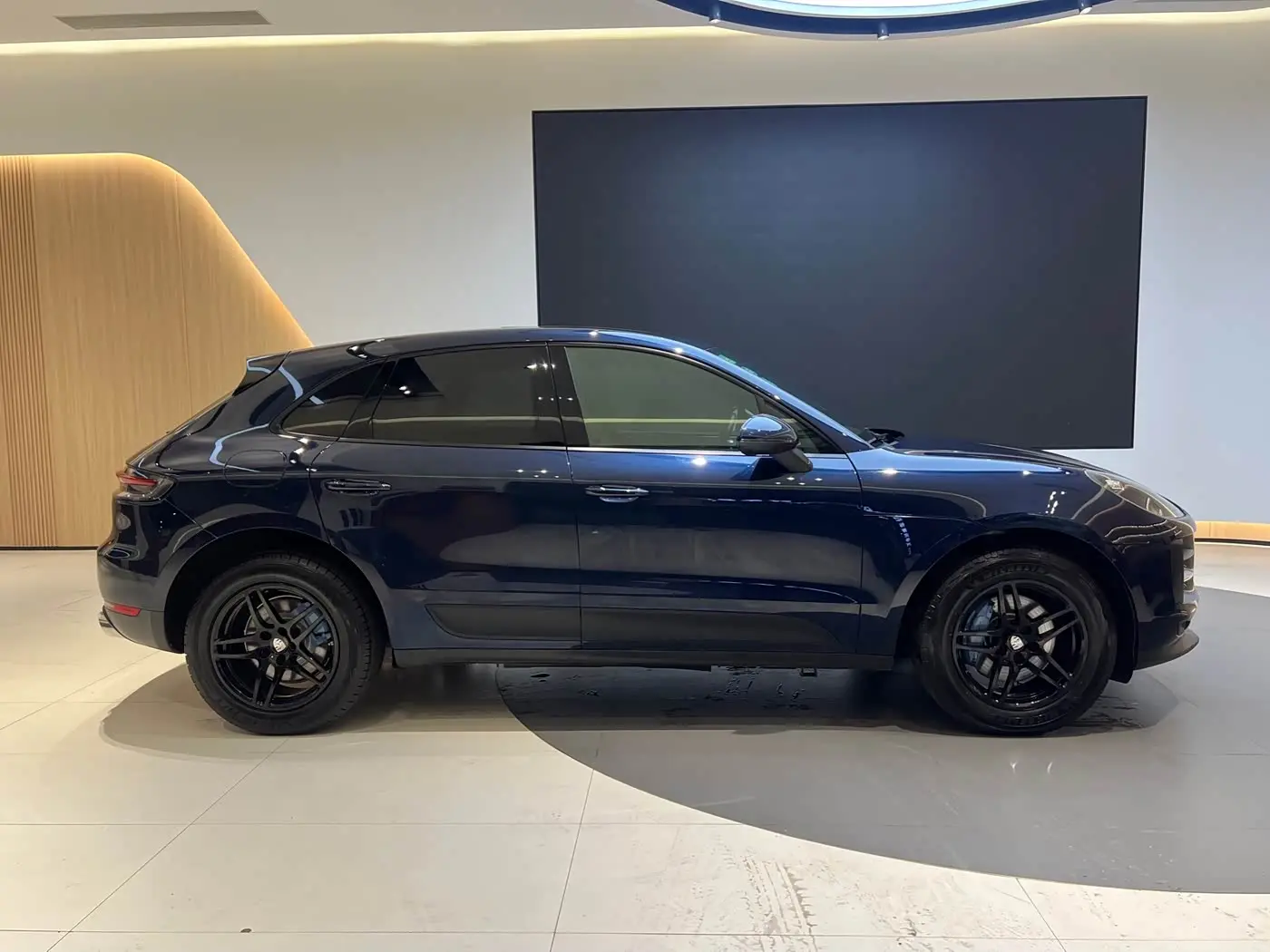 Porsche Macan 2019 — Photo 4/20