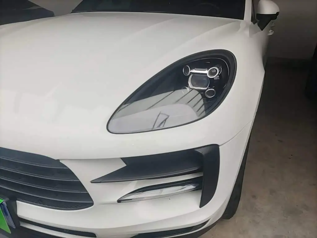 Porsche Macan 2019 — Photo 18/20