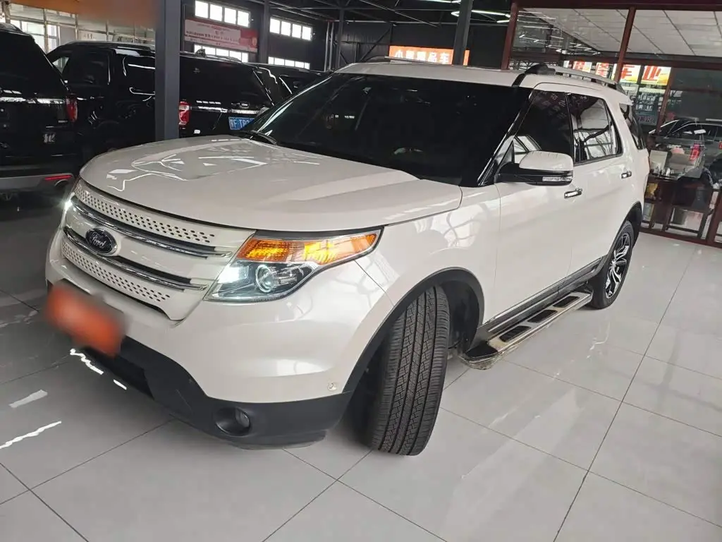 Ford Explorer 2015 — Şəkil 2/16