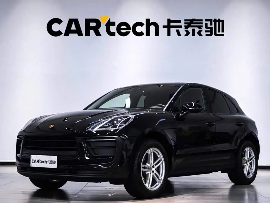 Porsche Macan 2025 — Photo 1/20