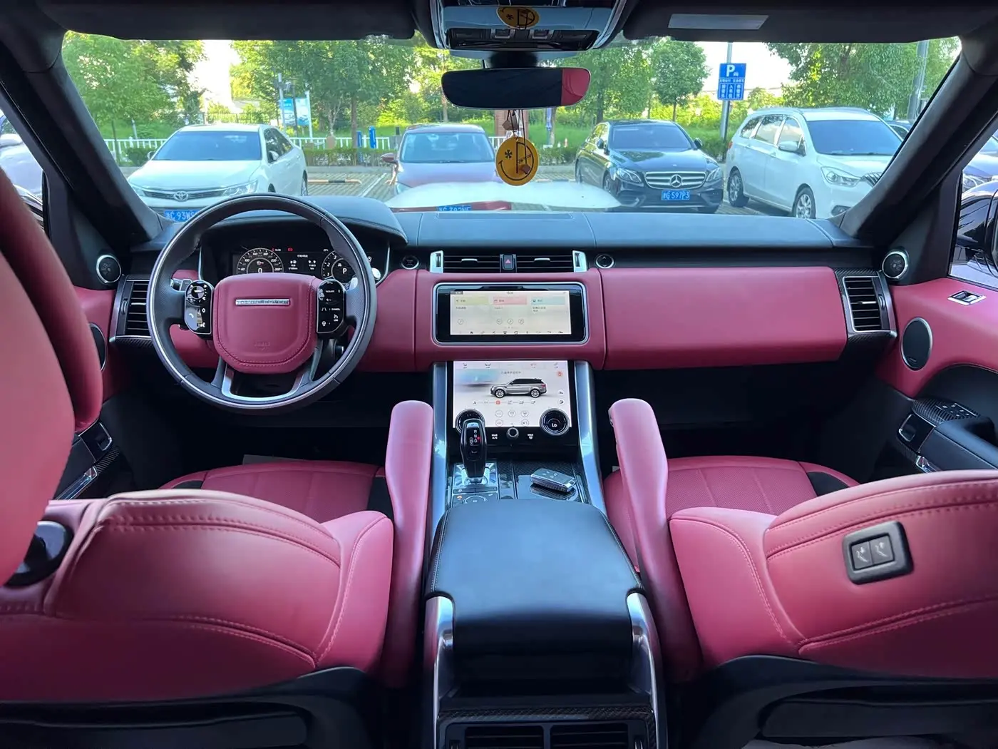 Land Rover Range Rover Sport 2018 — Photo 7/9