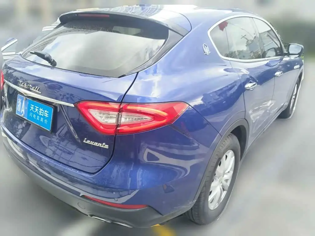 Maserati Levante 2018 — Şəkil 2/13