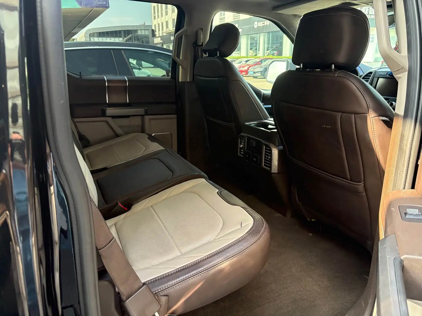 Ford F-150 Raptor 2020 — Photo 12/16