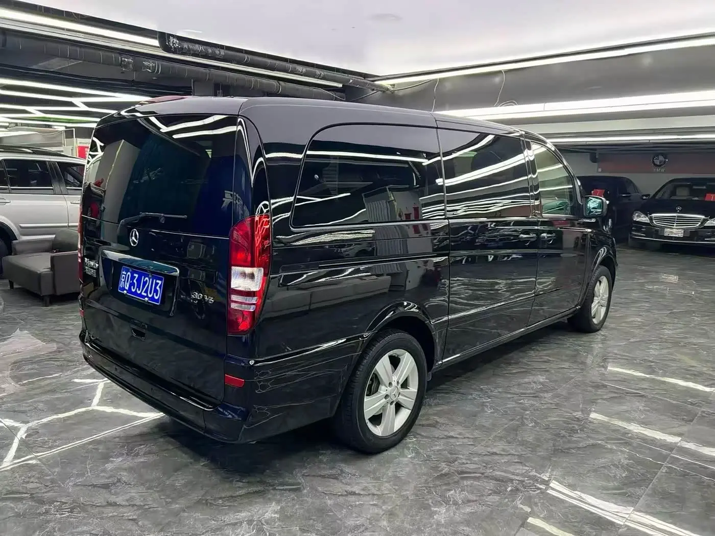 Mercedes-Benz Viano 2016 — Фото 9/15