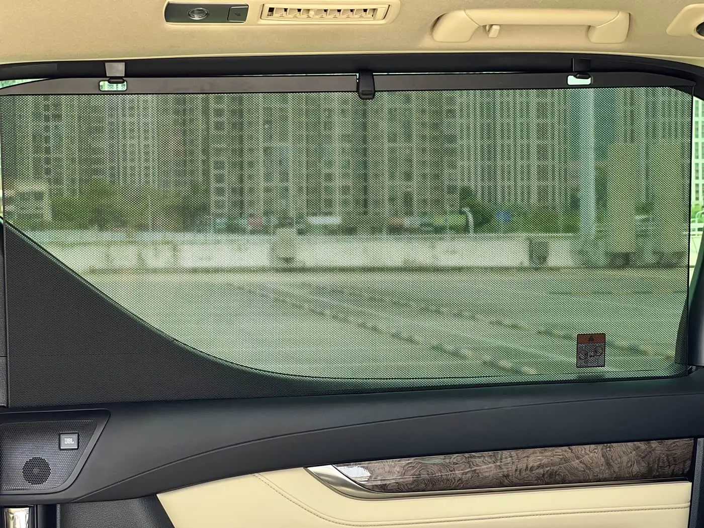 Toyota Alphard 2023 — Photo 16/20