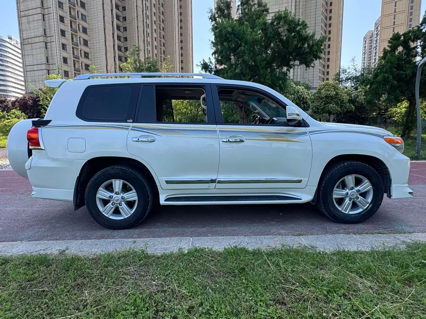 Toyota Land Cruiser 2015 — Фото 5/20