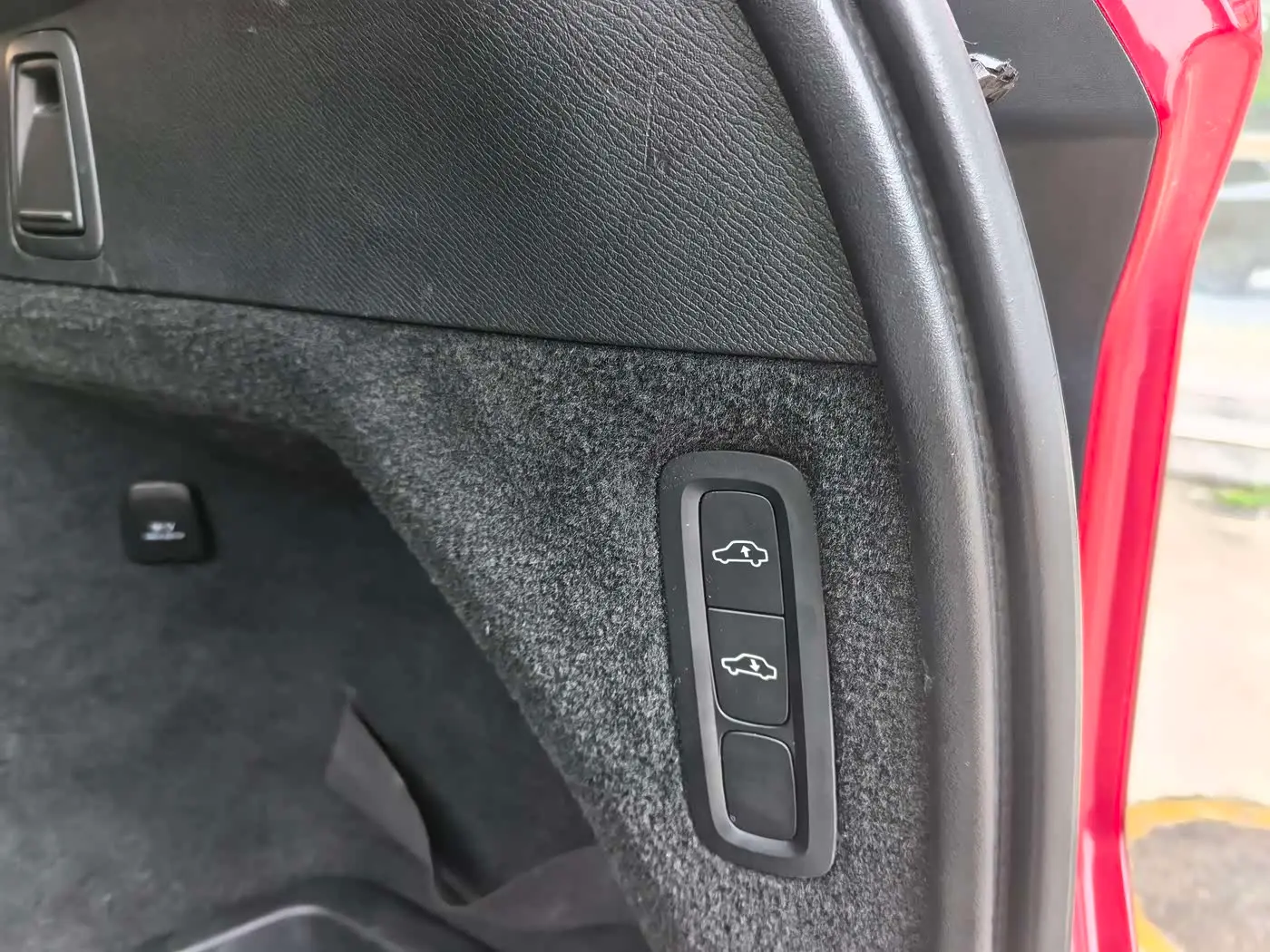 Volvo XC90 2016 — Photo 18/20