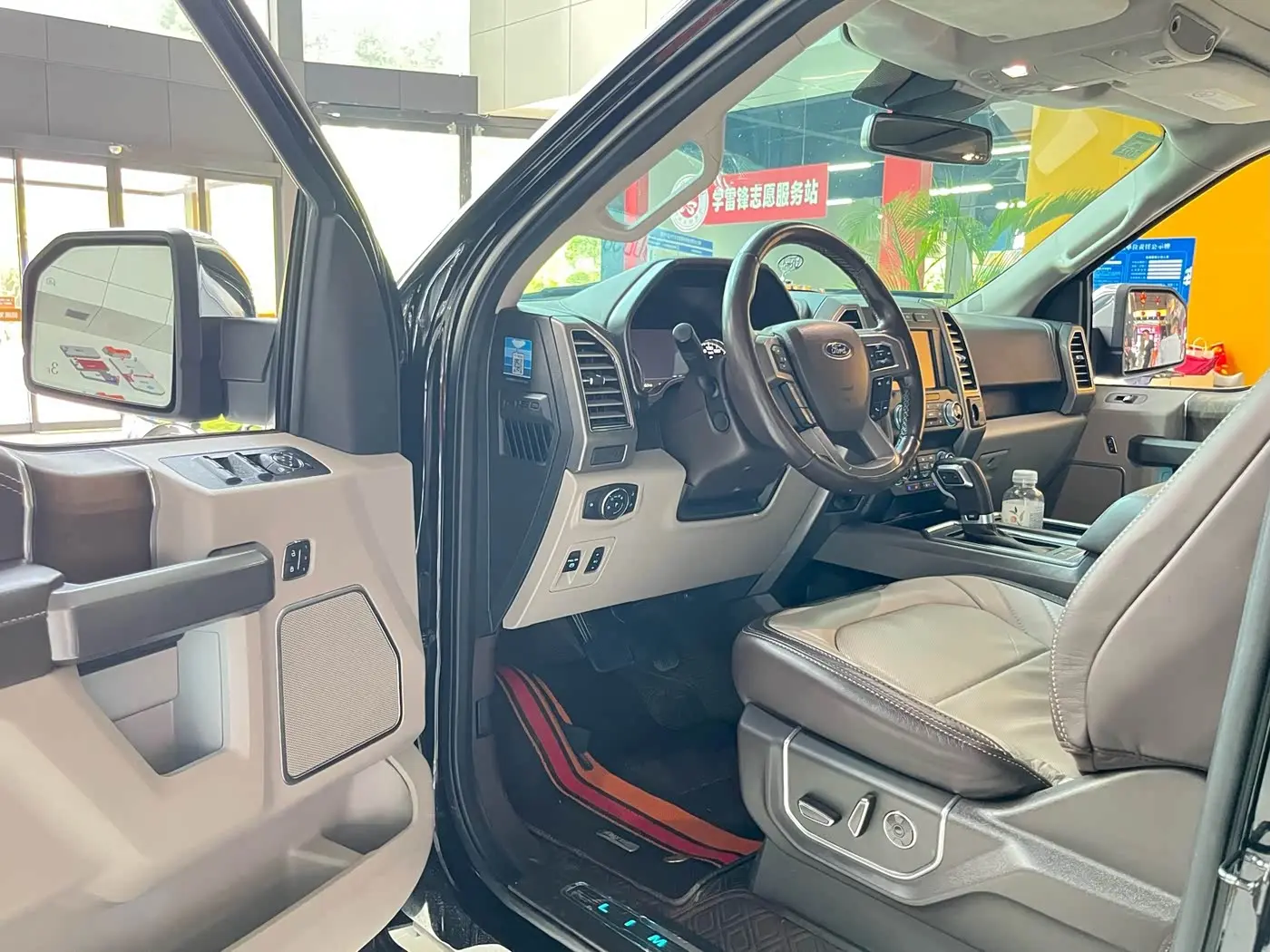 Ford F-150 Raptor 2021 — Photo 4/10