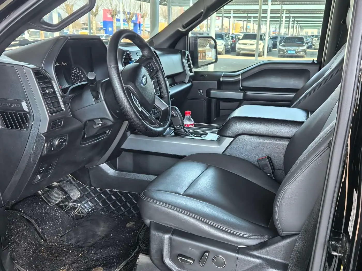Ford F-150 Raptor 2019 — Photo 4/9