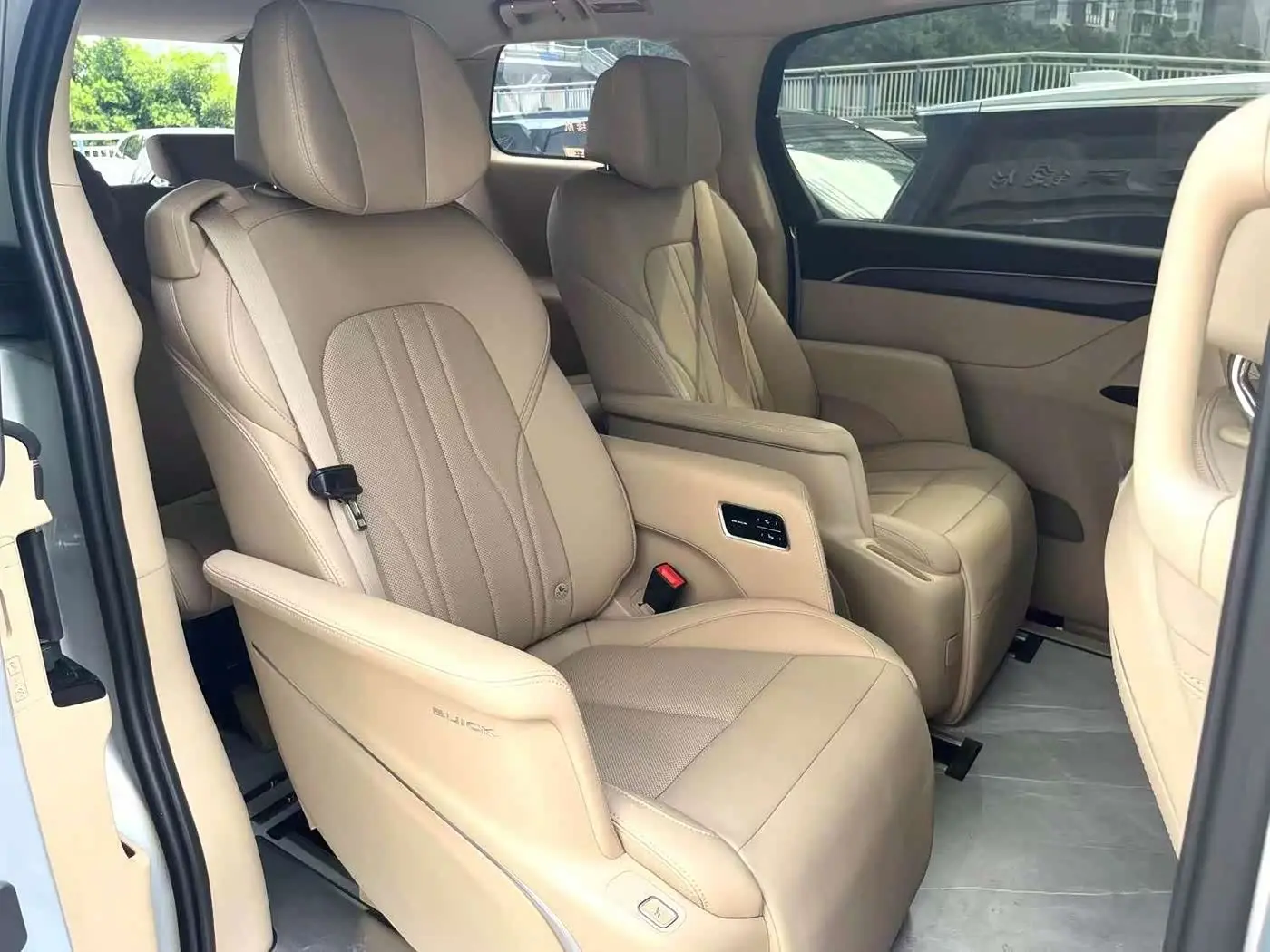 Buick GL8 New Energy 2025 — Şəkil 5/6