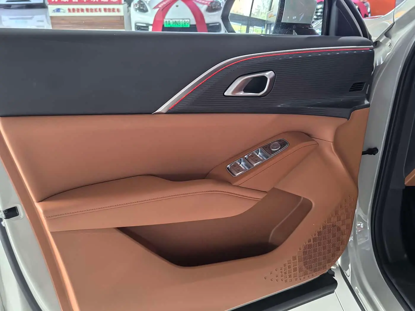 Haval Xiaolong MAX 2025 — Photo 13/20