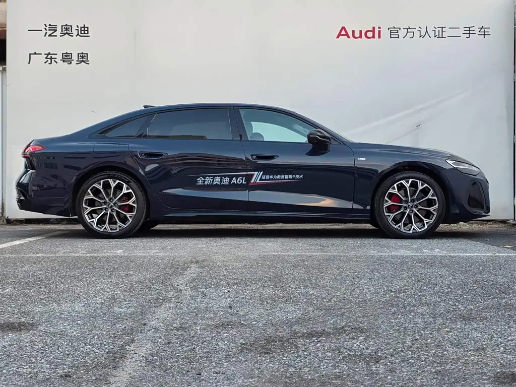 Audi A6L 2026 — Photo 3/16