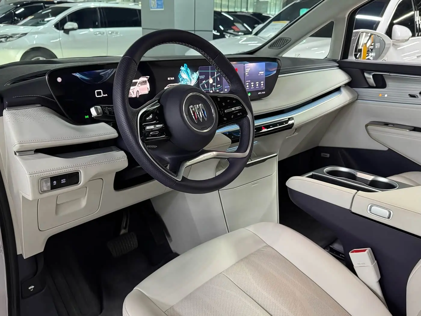 Buick GL8 2026 — Photo 9/20