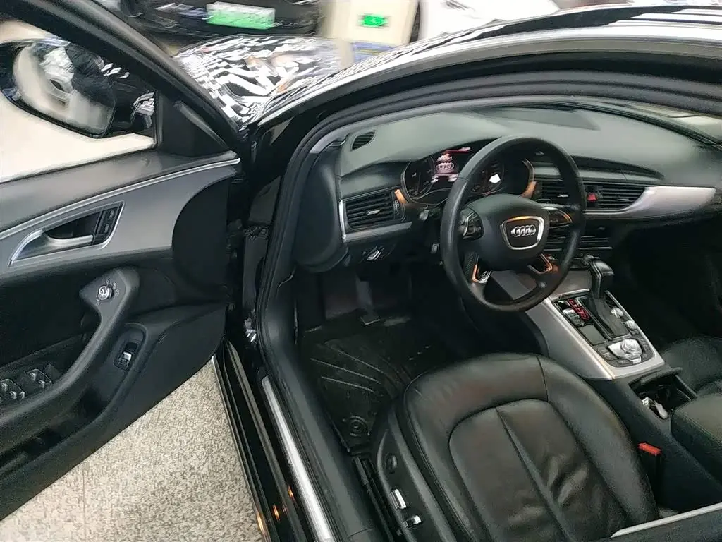 Audi A6L 2016 — Photo 14/20