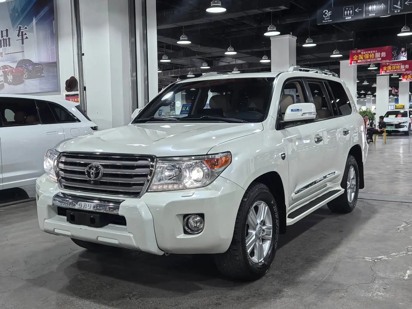 Toyota Land Cruiser 2015 — Фото 2/9