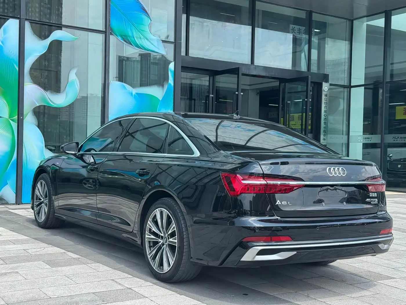 Audi A6L 2024 — Фото 6/20