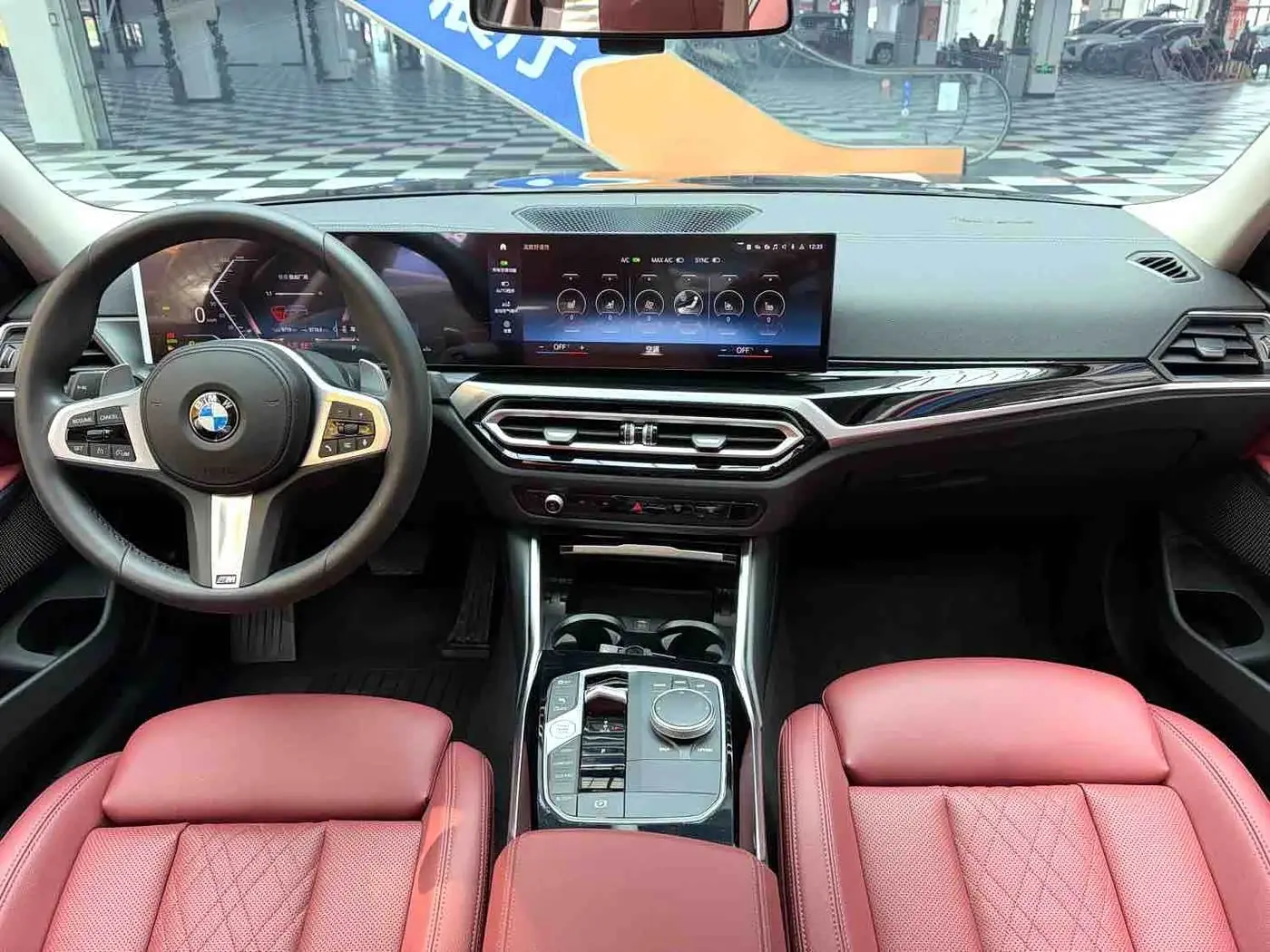 BMW 3 Series 2023 — Şəkil 10/18