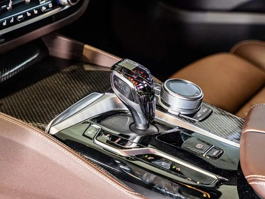 BMW 6 Series GT 2022 — Фото 13/20