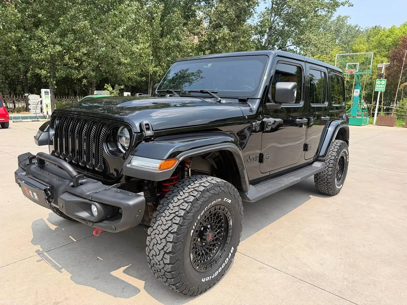 Jeep Wrangler 2022 — Фото 1/16