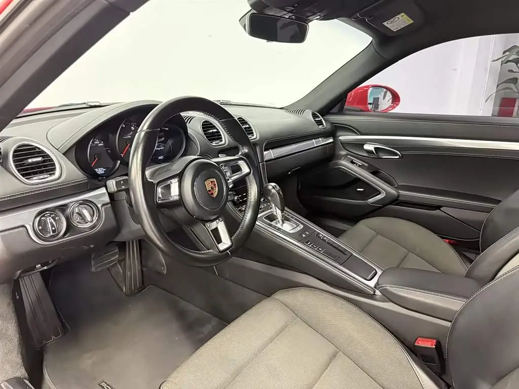 Porsche 718 2019 — ფოტო 8/16