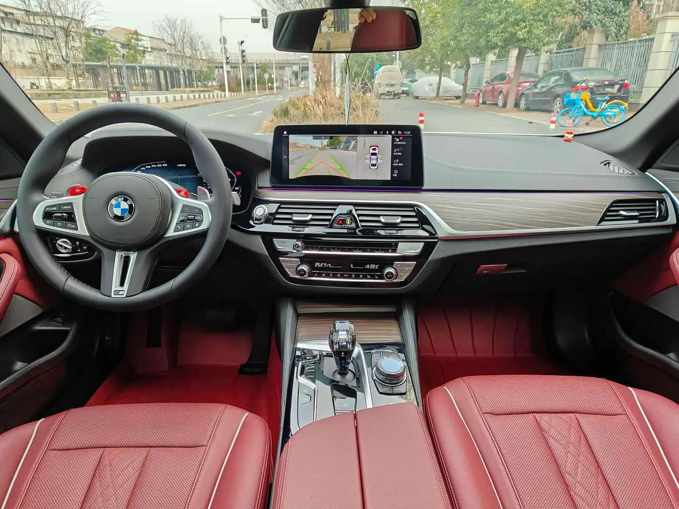BMW 5 Series 2022 — Photo 5/14