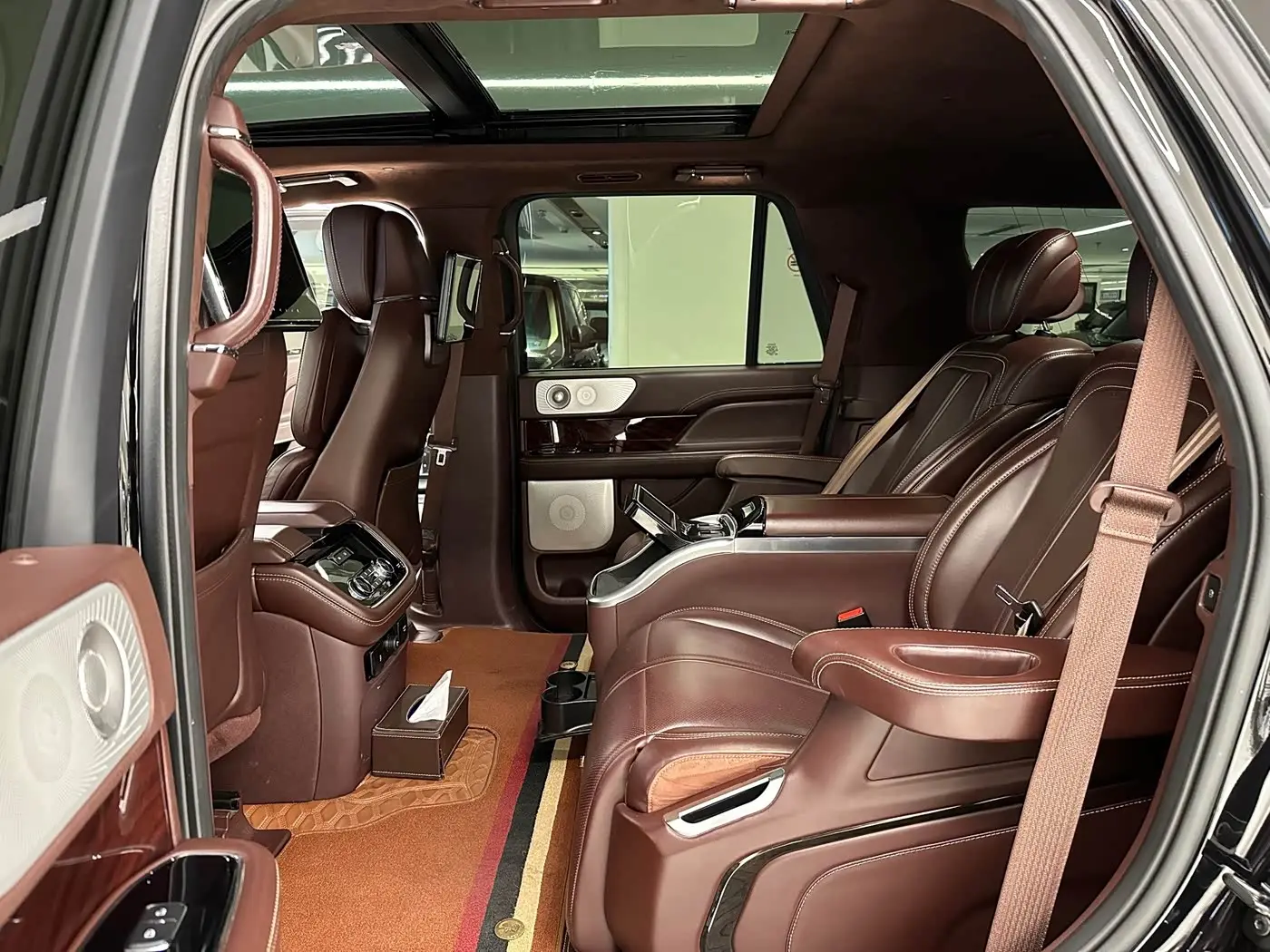 Lincoln Navigator 2021 — Фото 15/20